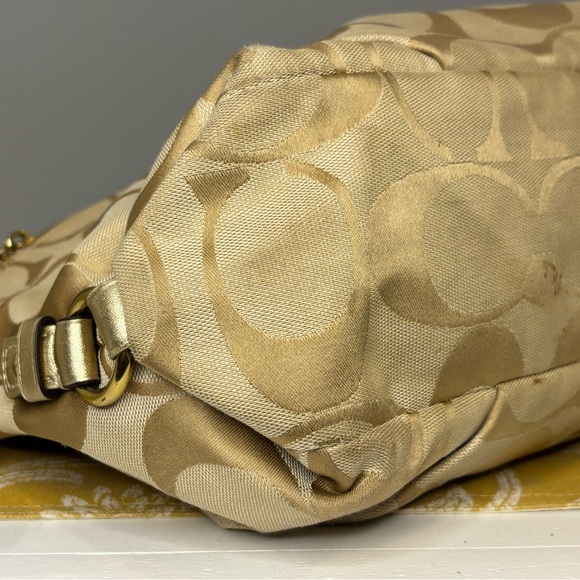 Coach Beige and Gold Signature Shoulder Bag 2011 - Picture 5 of 7